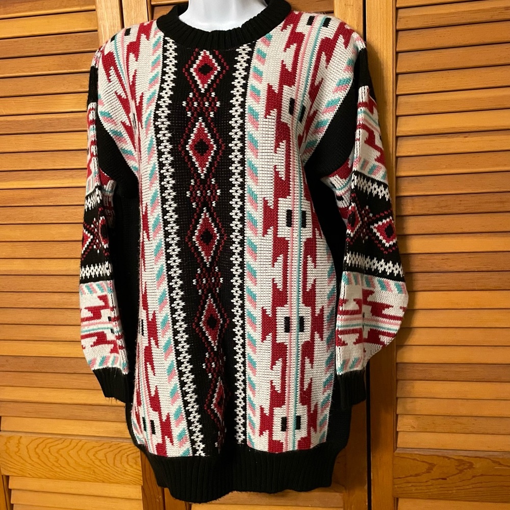 Long Knit Vintage Sweater by Clifton Place Women’s XL